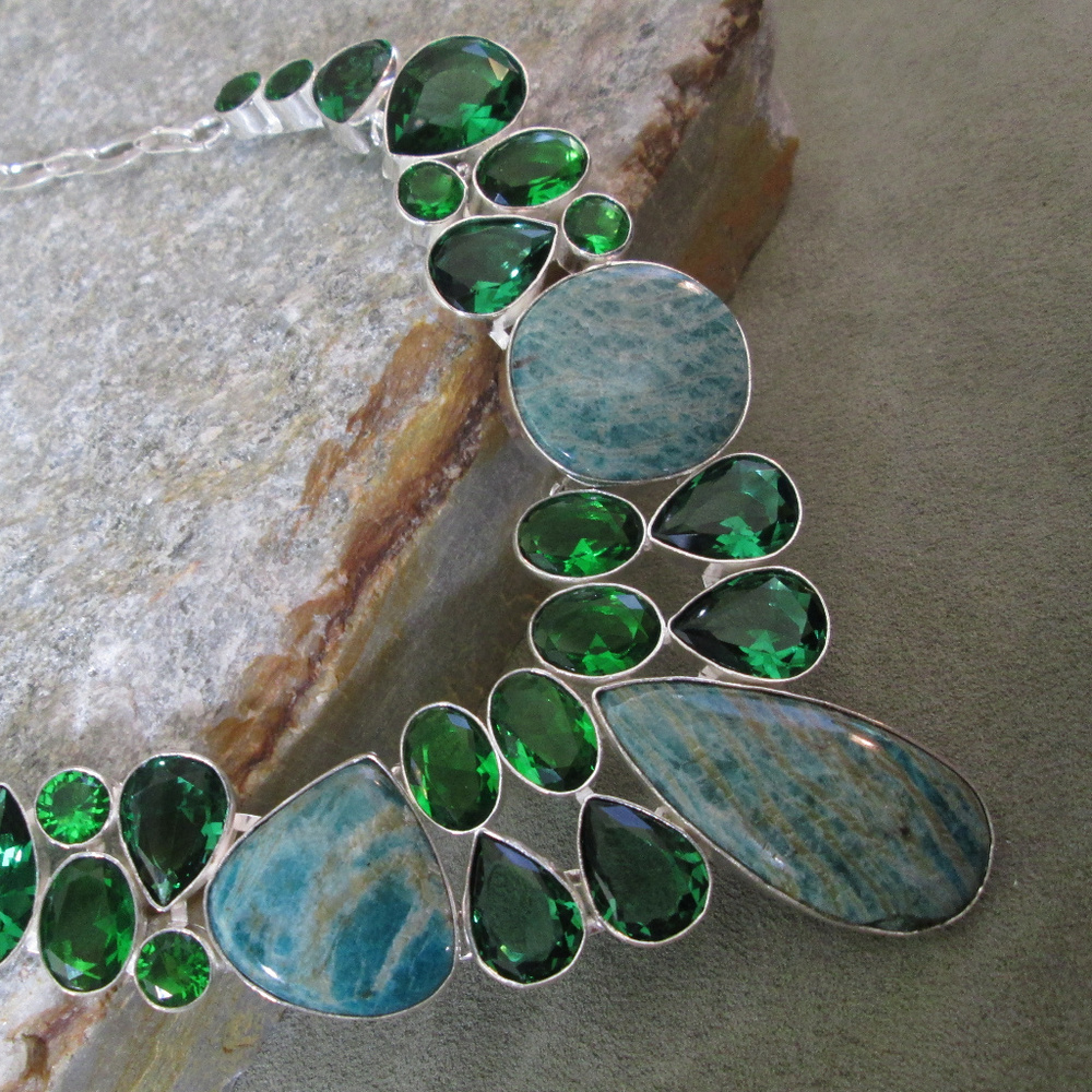 PERIDOT AMAZONITE Lavaliere Necklace  Ocean Blue - Picture 8 of 8